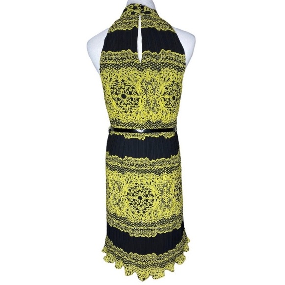 Forever 21 Black and Yellow Mini Dress - Picture 2 of 7